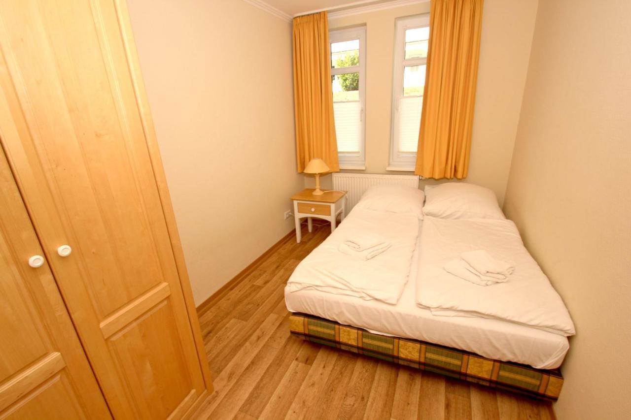 Meeresblick Residenzen FeWo 35 deluxe, inklusive Sauna und Schwimmbadnutzung im AHOI Sellin Goehren  Exterior foto
