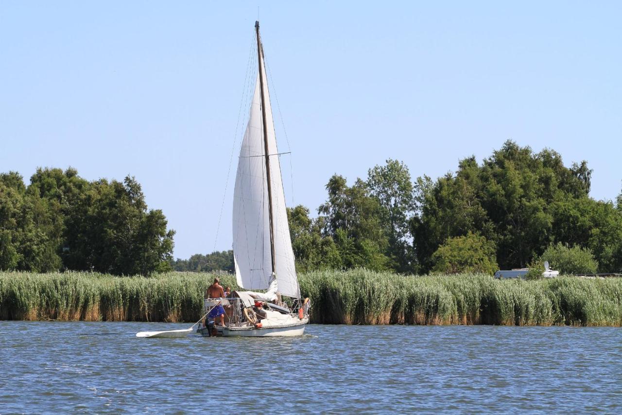 Meeresblick Residenzen FeWo 35 deluxe, inklusive Sauna und Schwimmbadnutzung im AHOI Sellin Goehren  Exterior foto